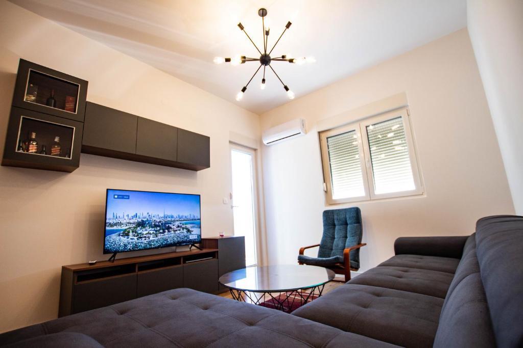 Бар: Lovely 4 person apartment with beautiful sea view
