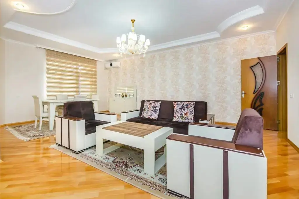 Баку: Luxe House in Nizami Street 1