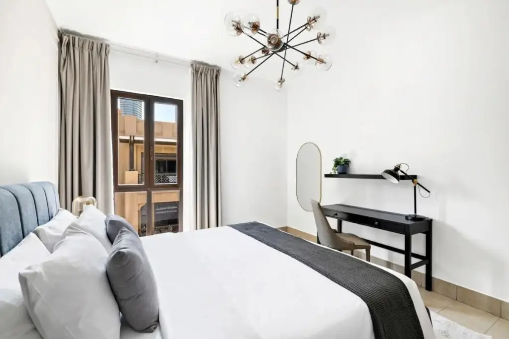 Дубай: Silkhaus exclusive 1BDR in Downtown Dubai Old Town