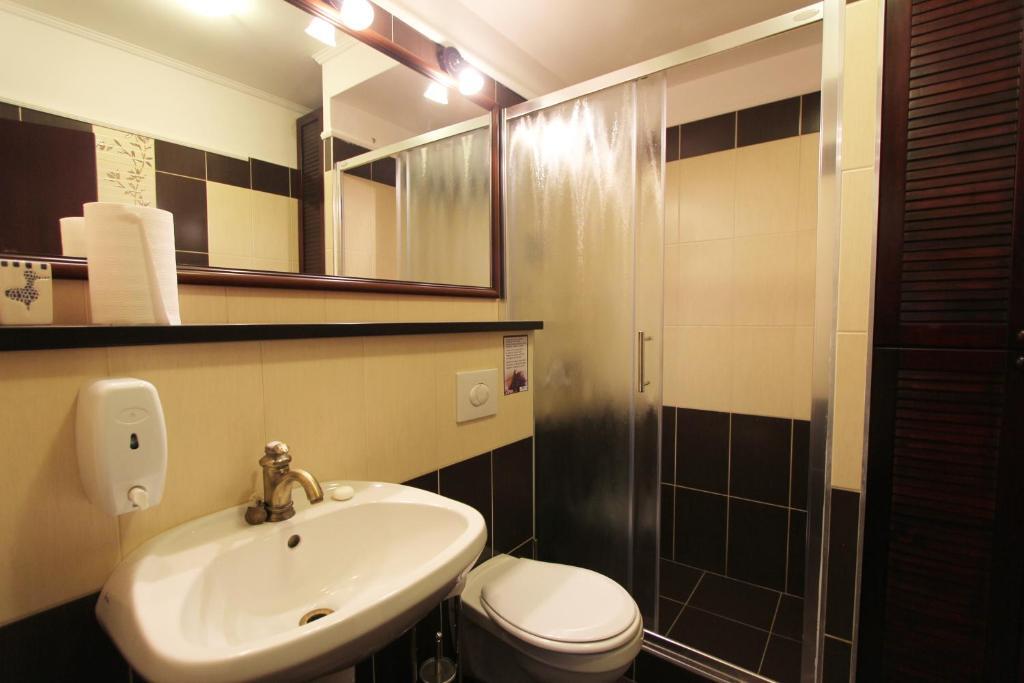 Столив: 3 BR Apartment in Boka Gardens complex