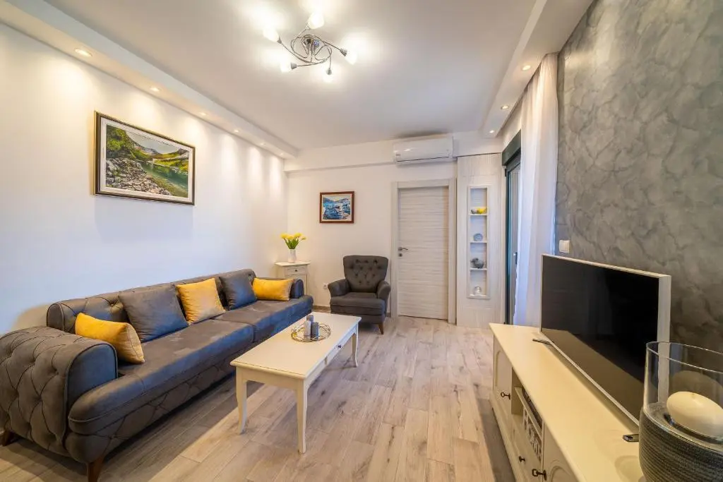 Доброта: Boka View Luxury Suite - With free Garage Parking