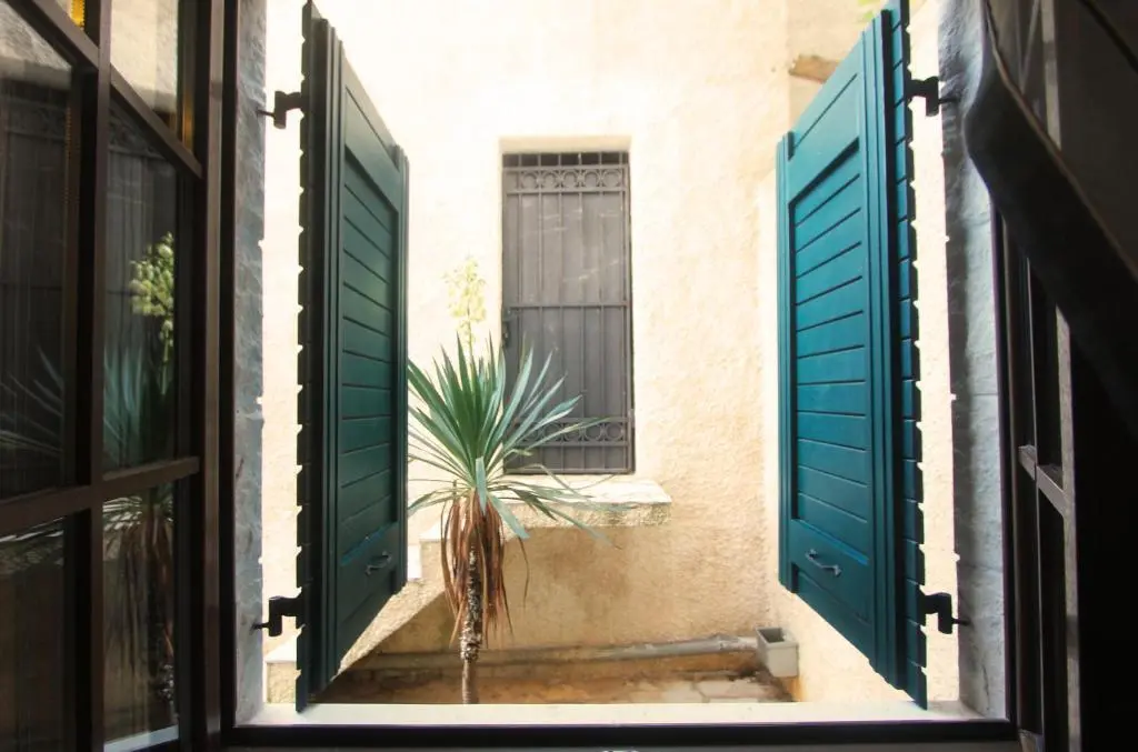 Столив: 2 BR Apartment in Boka Gardens Complex