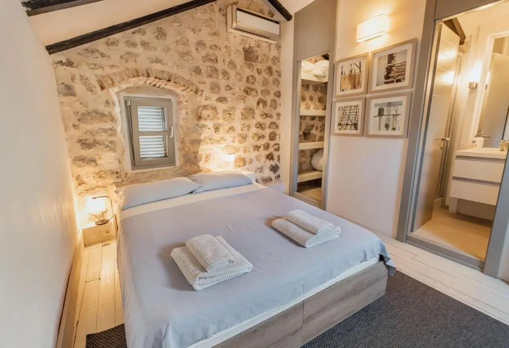 Доброта: 18th Century Villa in the UNESCO Bay of Kotor