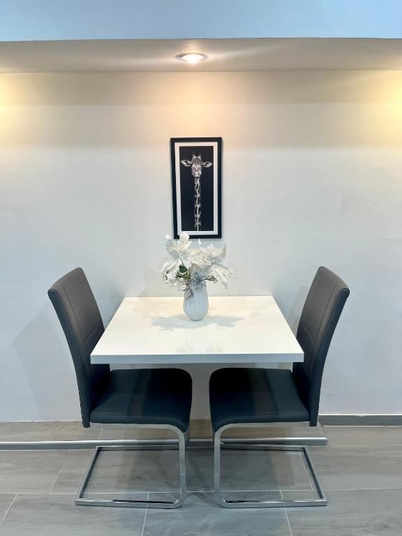 Доброта: Apartment Diamond -modern and lovely seaside studio apartment