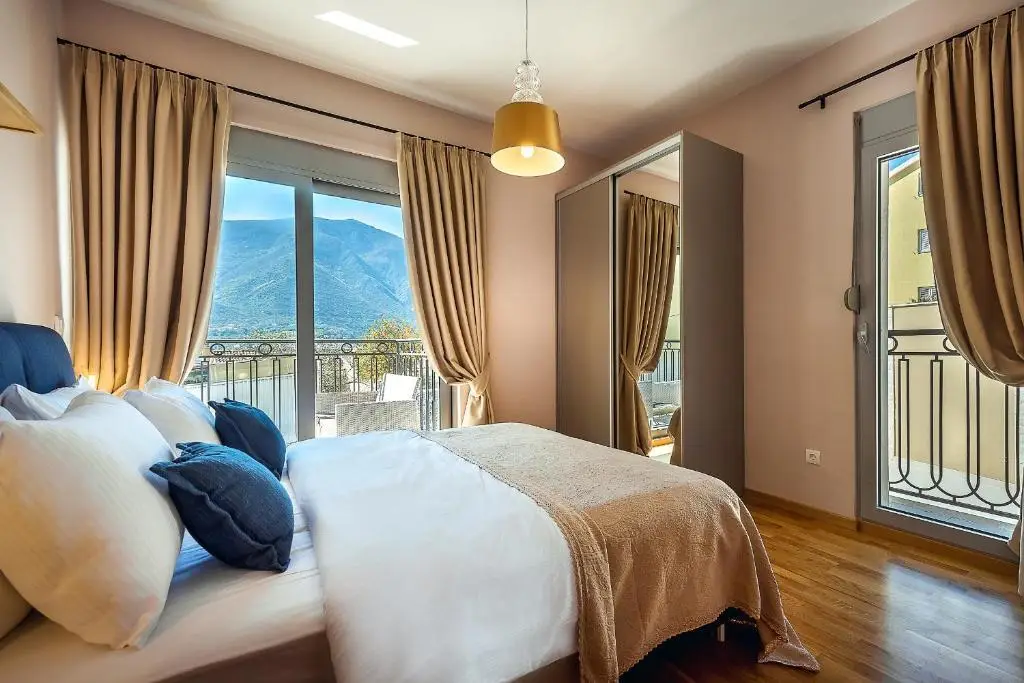 Доброта: 2MONTENEGRO LIMETA APARTMENTS with pool