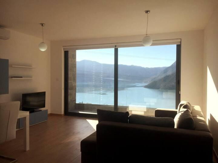 Рисан: Peaceful Flat with Pool & Great View in Risan! - View 9
