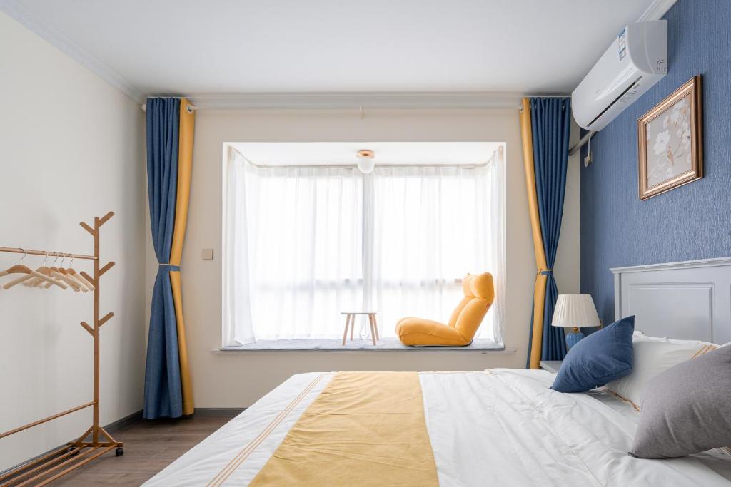 Сиань: Locals Apartment Inn 01