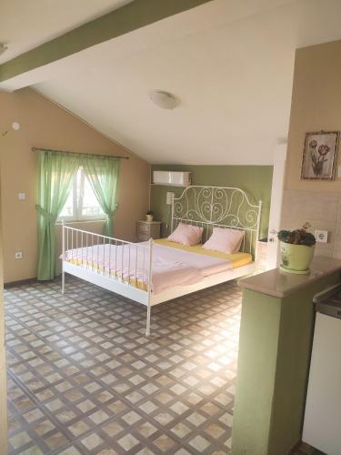 Крашичи: Studio Apartments Krasici