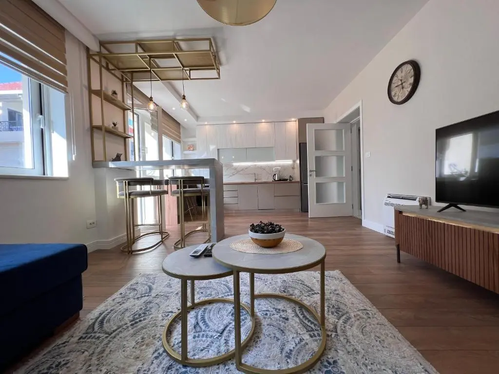 Тиват: Glam apartment 1BR/Tivat/A step from the beach