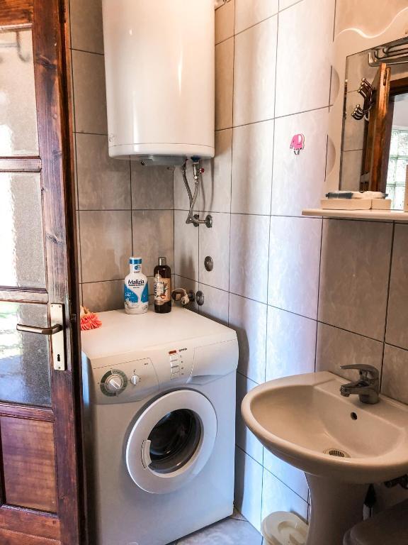 Цетине: Apartman Konatar