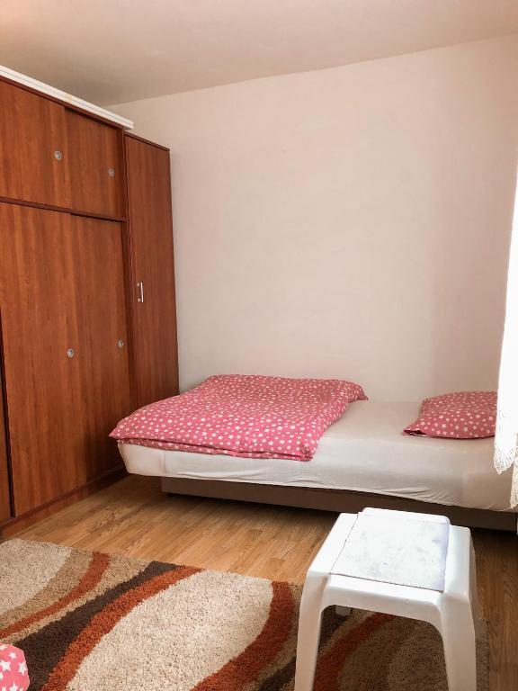 Цетине: Apartman Konatar