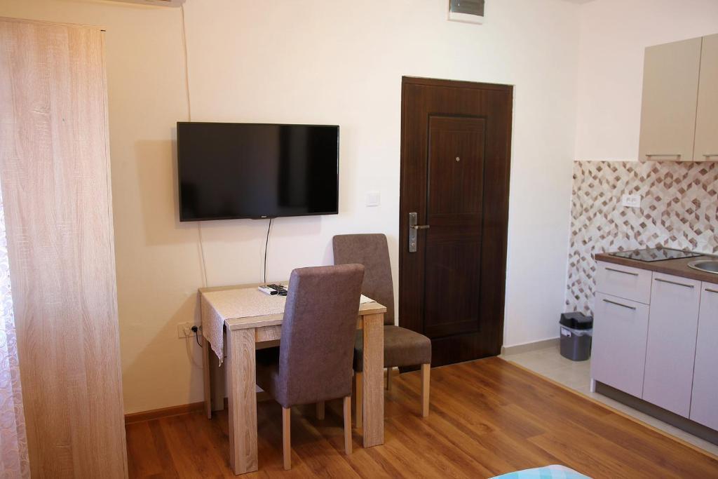 Цетине: Apartmani 15