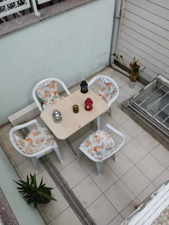 Стамбул: Cozy 1+1 and garden, in center of Kadıköy-İstanbul