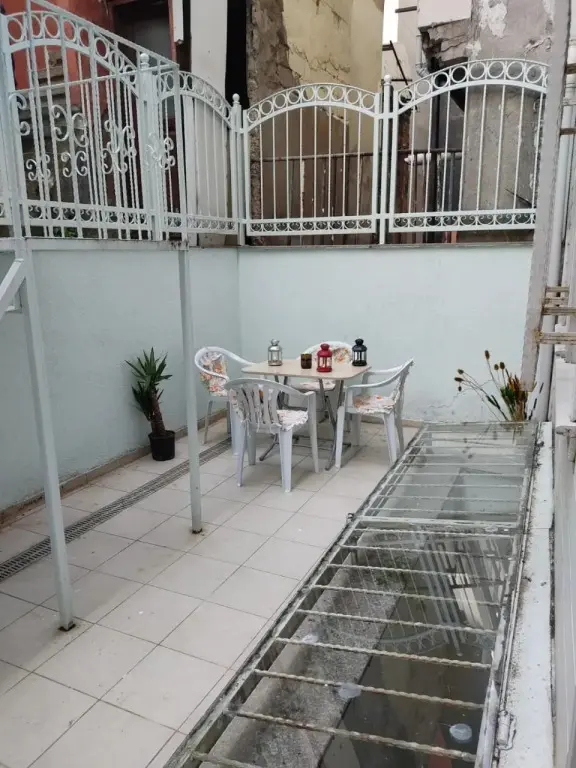Стамбул: Cozy 1+1 and garden, in center of Kadıköy-İstanbul