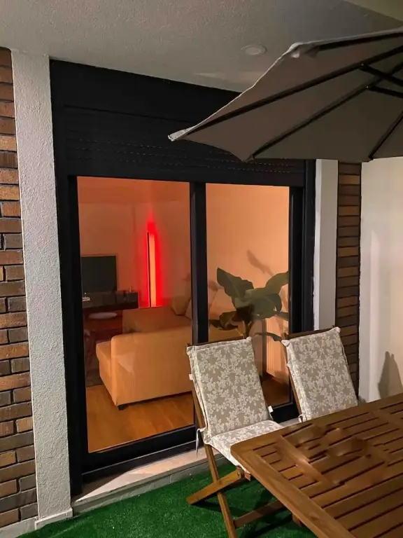 Стамбул: 2 bedroom house , with big garden