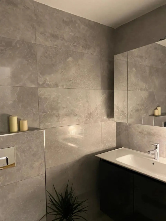 Стамбул: 2 bedroom house , with big garden