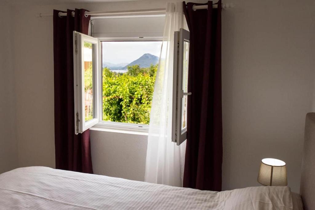 Вирпазар: Eco Village experience - Skadar Lake