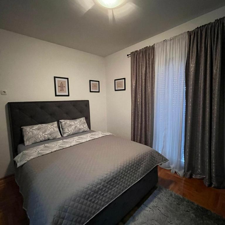Подгорица: Studio Place