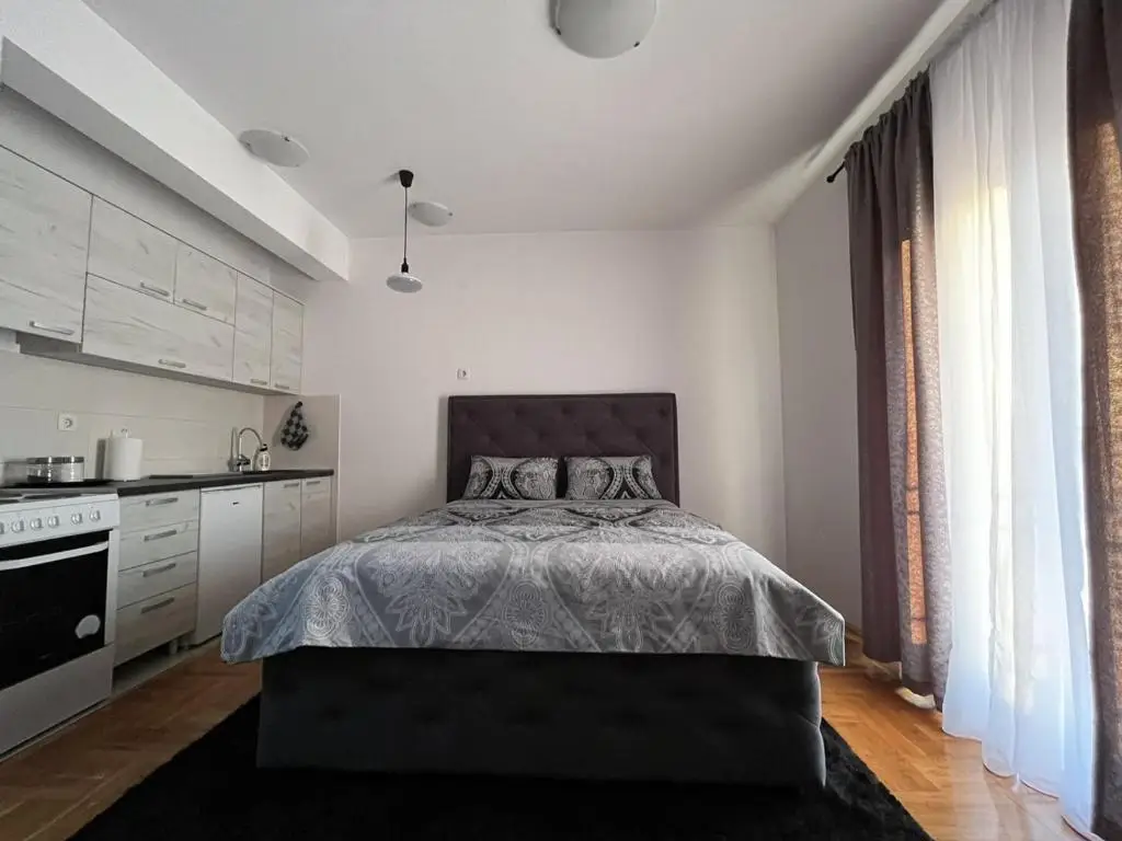Подгорица: Studio Place