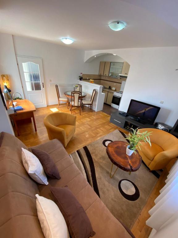 Подгорица: Lovely 1-bedroom apartment with free parking
