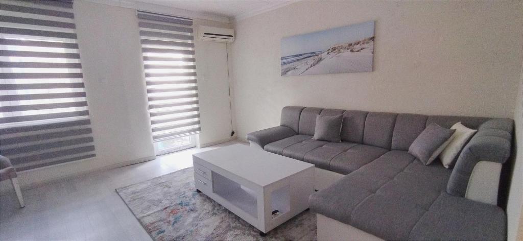 Подгорица: Apartment Center 23