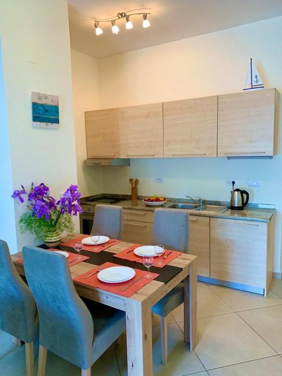 Доброта: 1 BR Apartment in Boka Heights