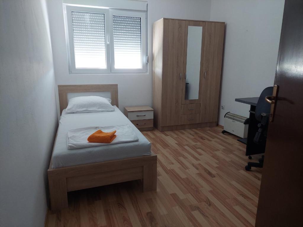 Подгорица: Apartman na rijeci Cijevni