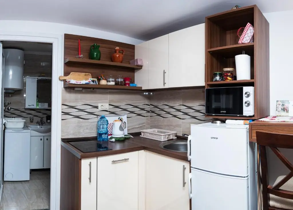 Будва: Apartmani Kamena Ruza