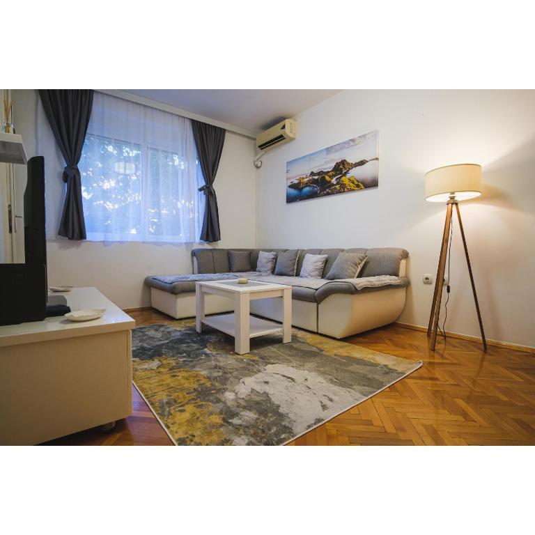 Подгорица: Apartment Flex 7