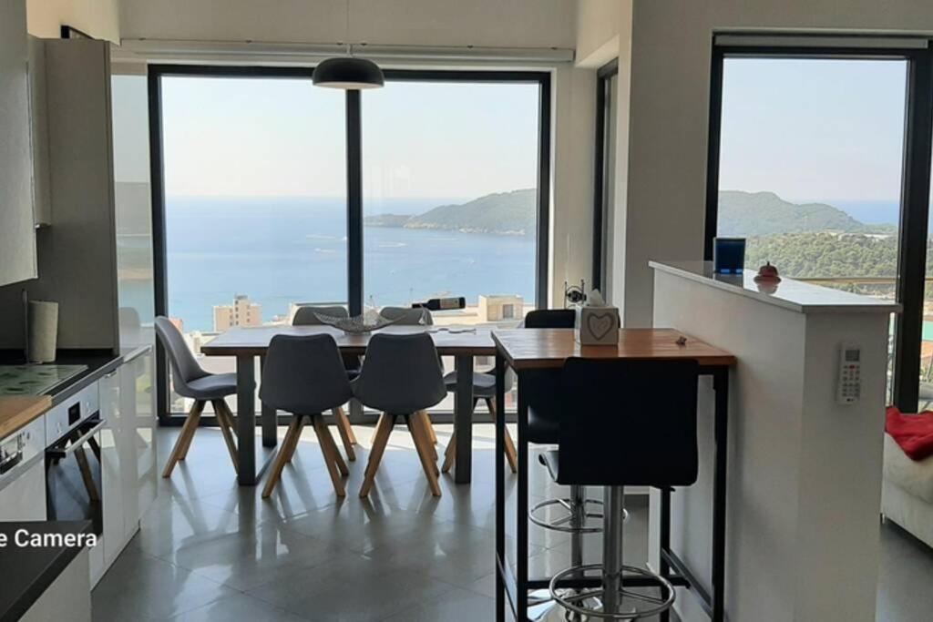Бечичи: Modern Top Floor Sea View 3BR with Pools, Spa & Fitness