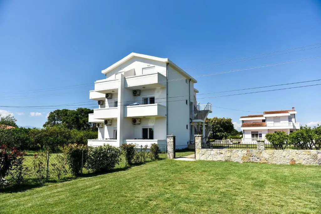 Горни Стой (Штойи и Эпермь): Sunrise house apartments