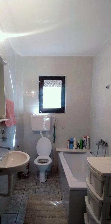 Добро Вода: Apartman Dubrava 125