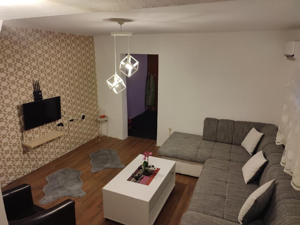 Подгорица: V&J apartments