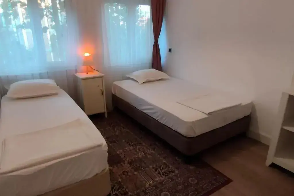Стамбул: Luxury Flat 260sqm. Shopping/Living 3 Rooms 2 Bath