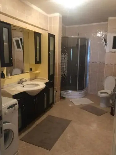 Стамбул: Easy House