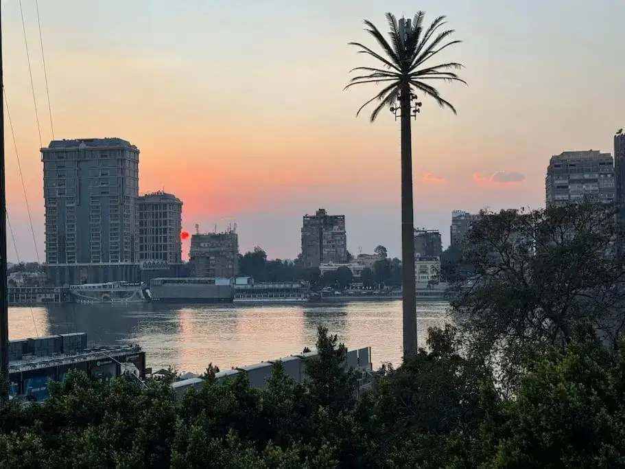 Каир: Nile Emerald - Central 1 Bdr