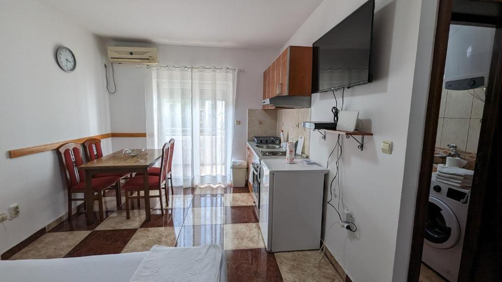 Игало: Apartment Igalo-Center, 40m2