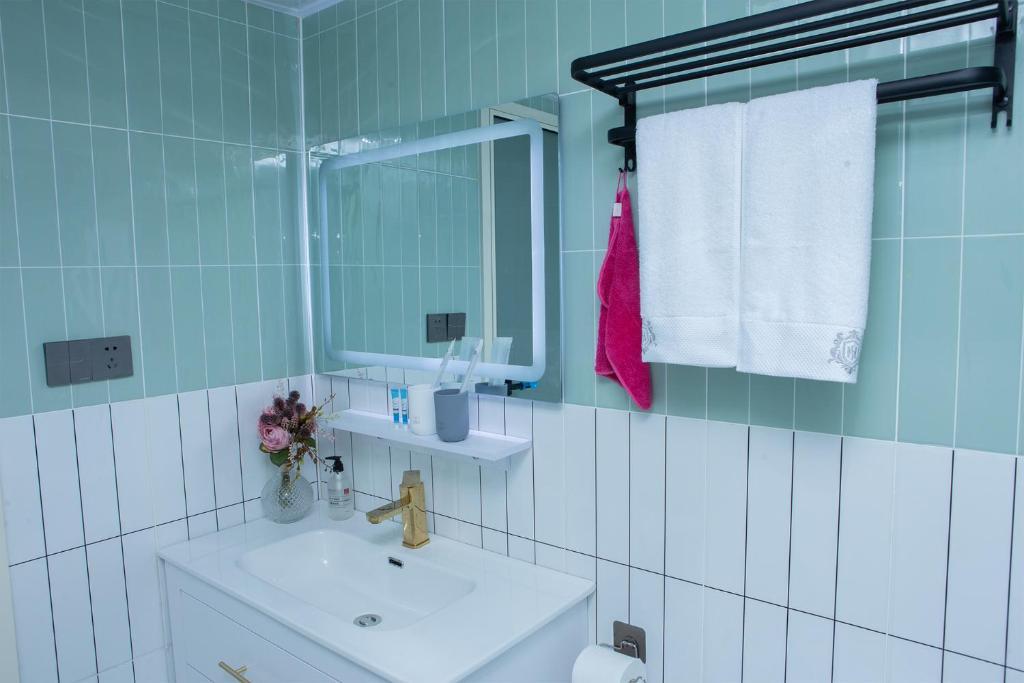 Эньши: Locals Apartment Place 22