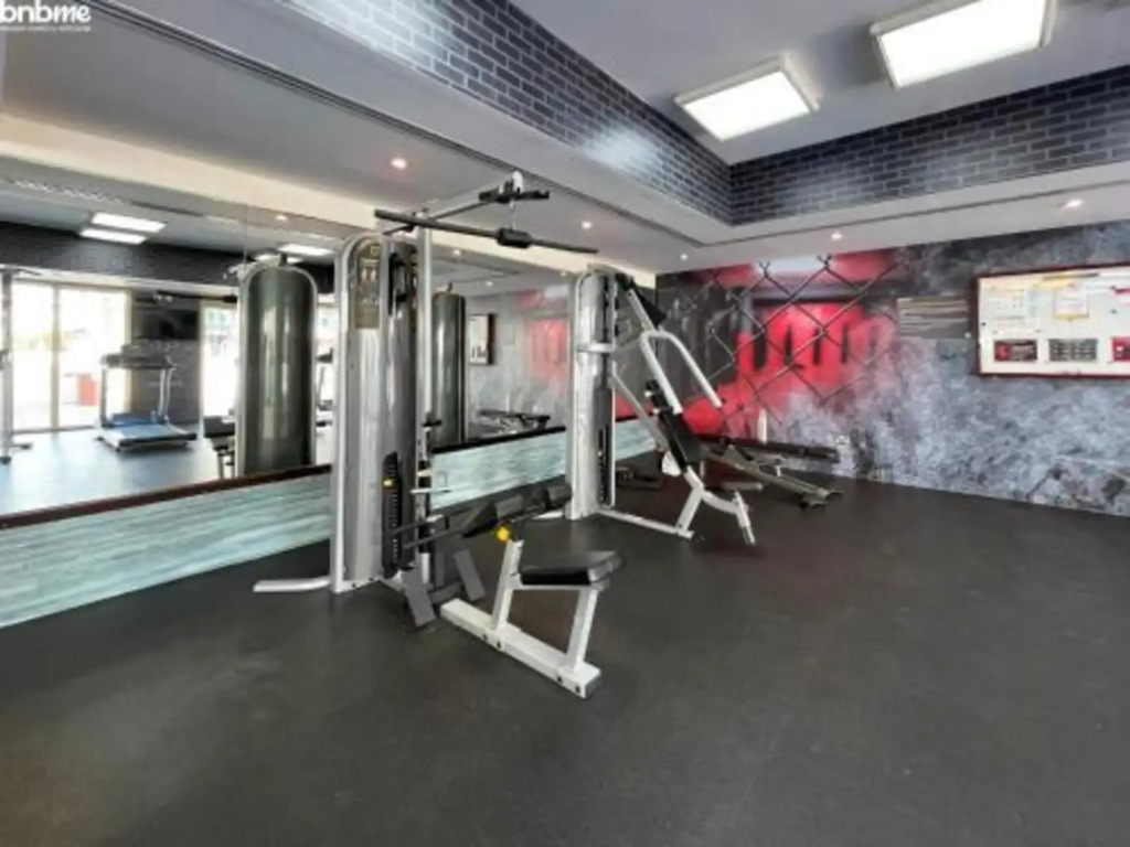 Дубай: Spectacular 1BR - Community View - bnbmehomes - 302