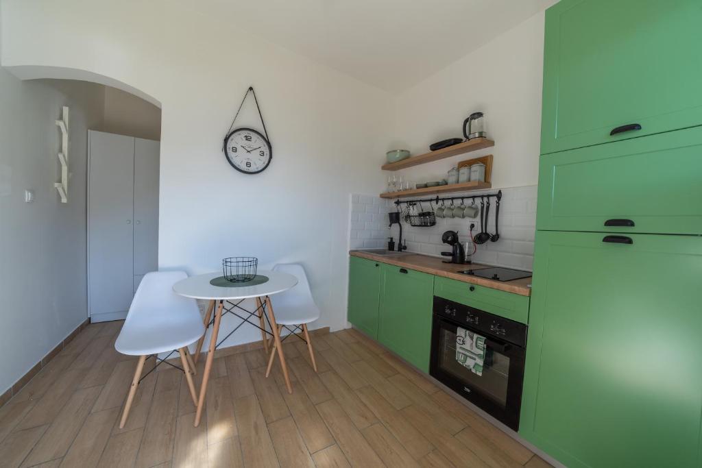 Доброта: 3M - Stylish studio apartment with terrace