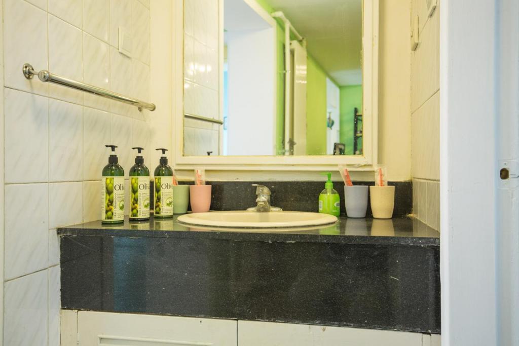 Цзинань: Jinan Lixia·Quancheng Square· Locals Apartment 00135950
