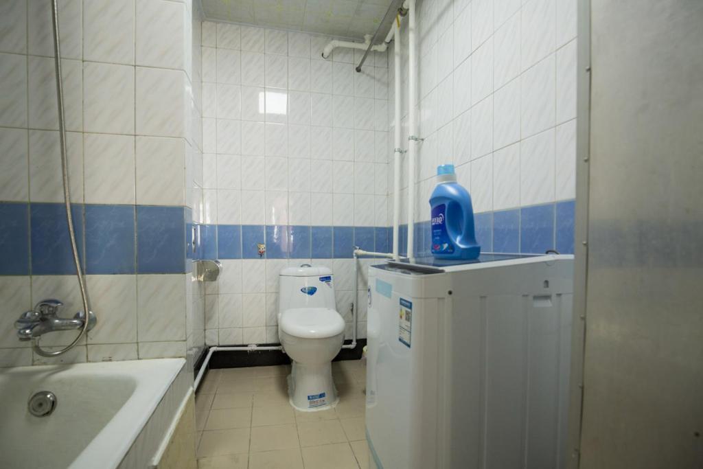 Цзинань: Jinan Lixia·Quancheng Square· Locals Apartment 00135950