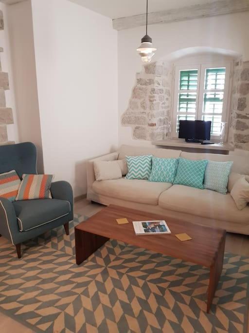 Доброта: Lovely 2BR apartment in Old Town - 366