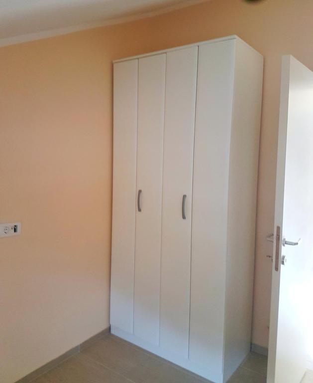Кавач: Apartmani Popović V&A