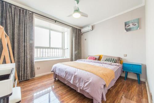 Сиань: Xi'an Beilin·Yongning Gate· Locals Apartment 00141230