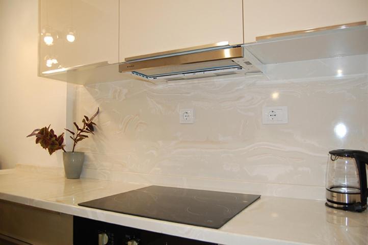Бечичи: Status-M apartments99