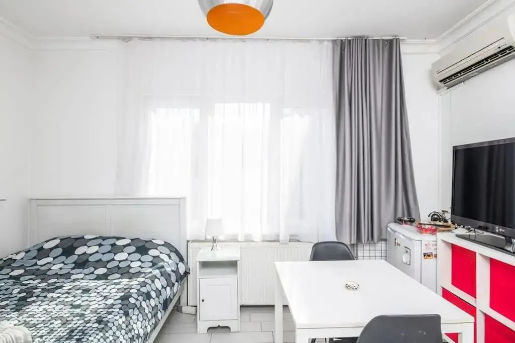 Стамбул: Cute 1 Room w/AC 300 meters to Istiklal Street