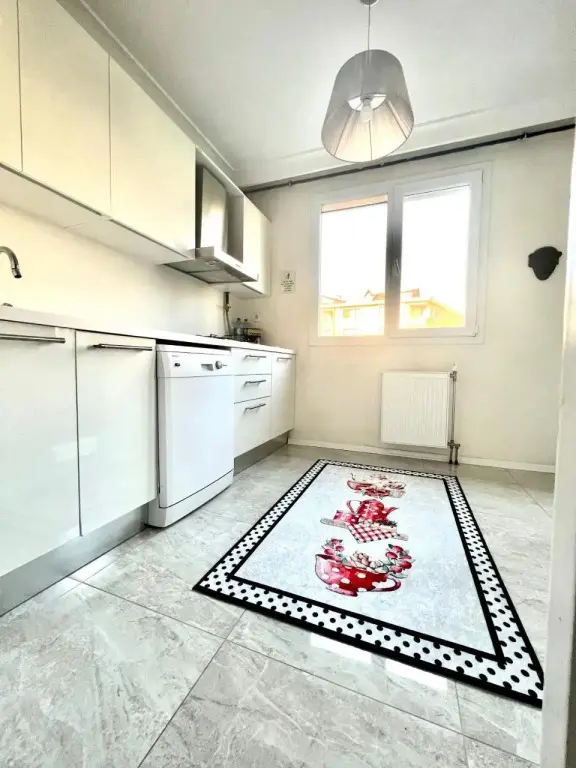Стамбул: Entirely Apartment, Near Lake, Full Kitchen,Wi Fi, AC
