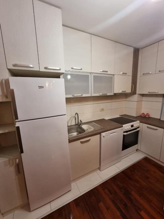 Подгорица: 5 star apartment