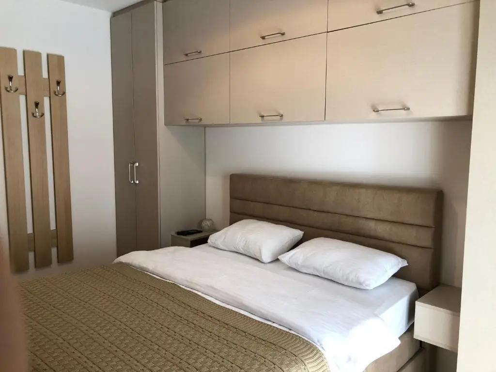 Подгорица: White Home apartment 3